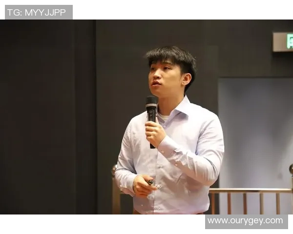 专访攀岩大师杨伟揭秘成功背后的心路历程与技巧分享